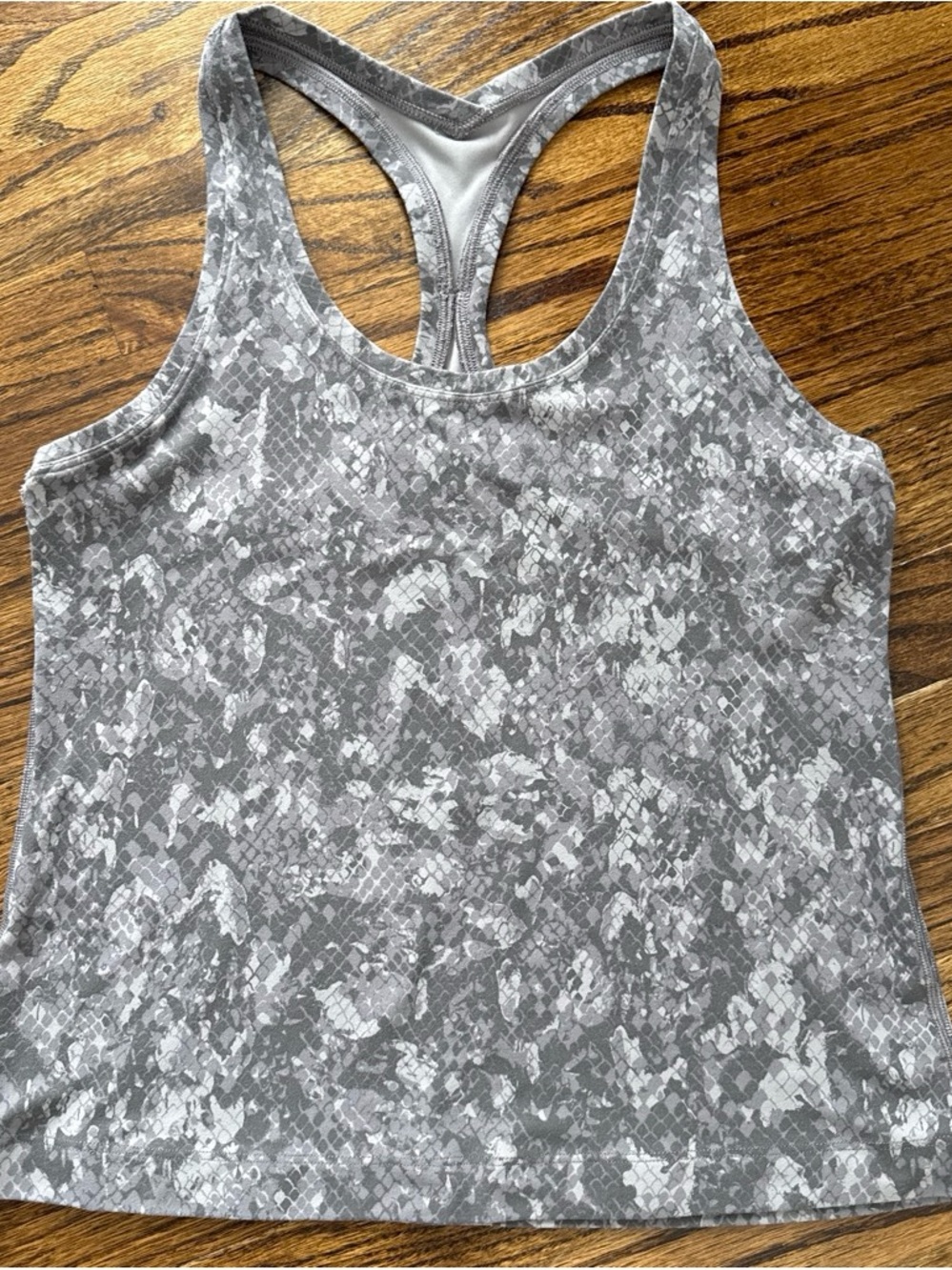 Lululemon racer back nulu tank
